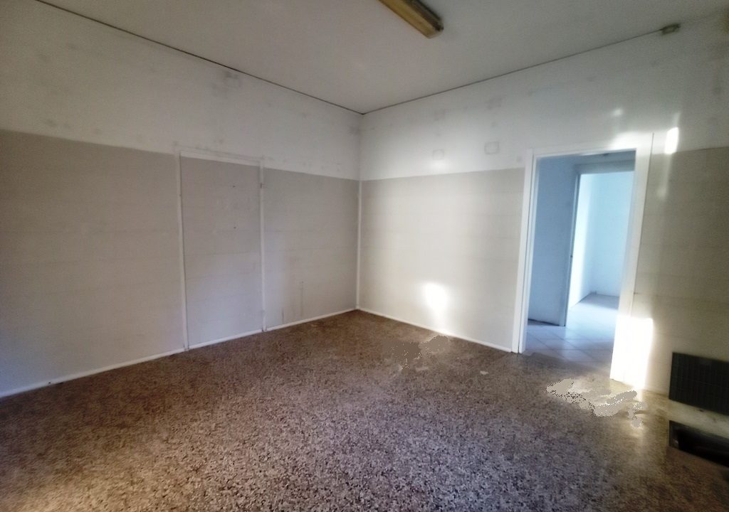 laboratorio negozio in affitto Mezzano Inferiore
