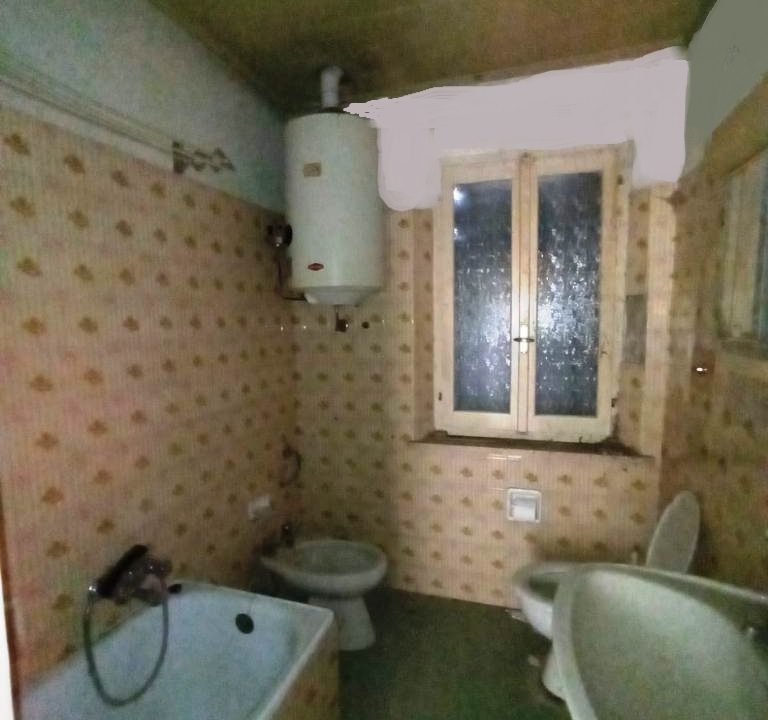 bagno rudere a Coltaro