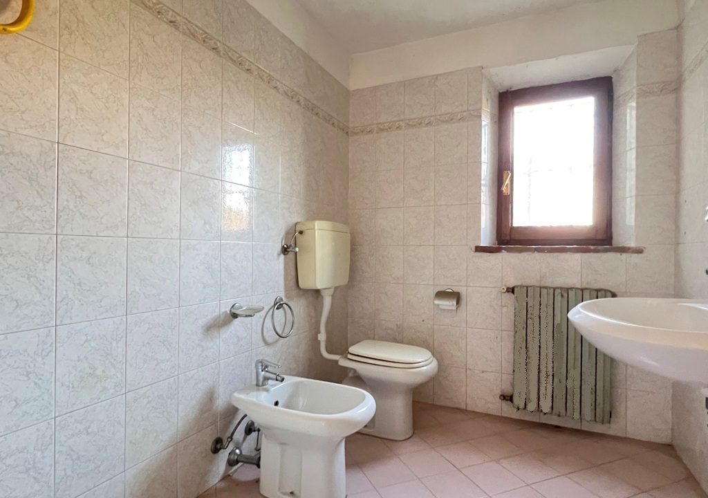 bagno casa in campagna Sorbolo Mezzani