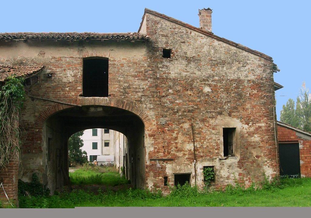 rustici terreno edificabile Colorno campagna