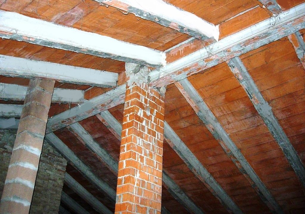 tetto terreno edificabile Colorno campagna