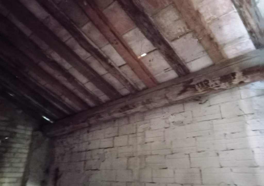 sottotetto rustico da ristrutturare zona Paradigna