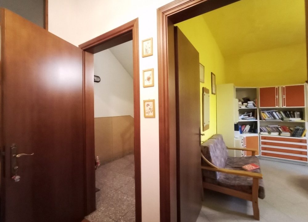 ingresso appartamento con giardino Casale di Mezzani