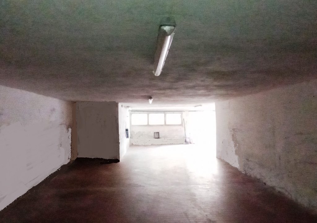 interno deposito /magazzino Colorno