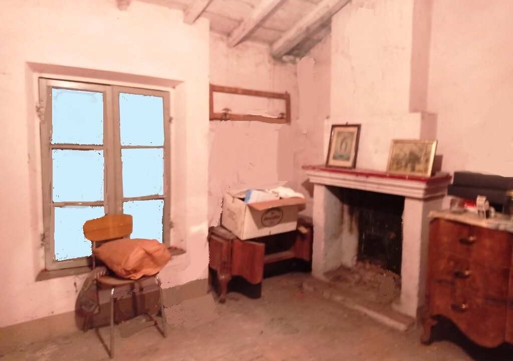 mansarda da ristrutturare Casale di Mezzani