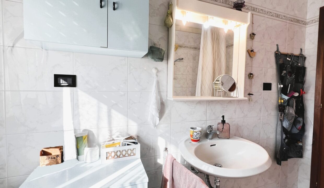 bagno trilocale San Polo