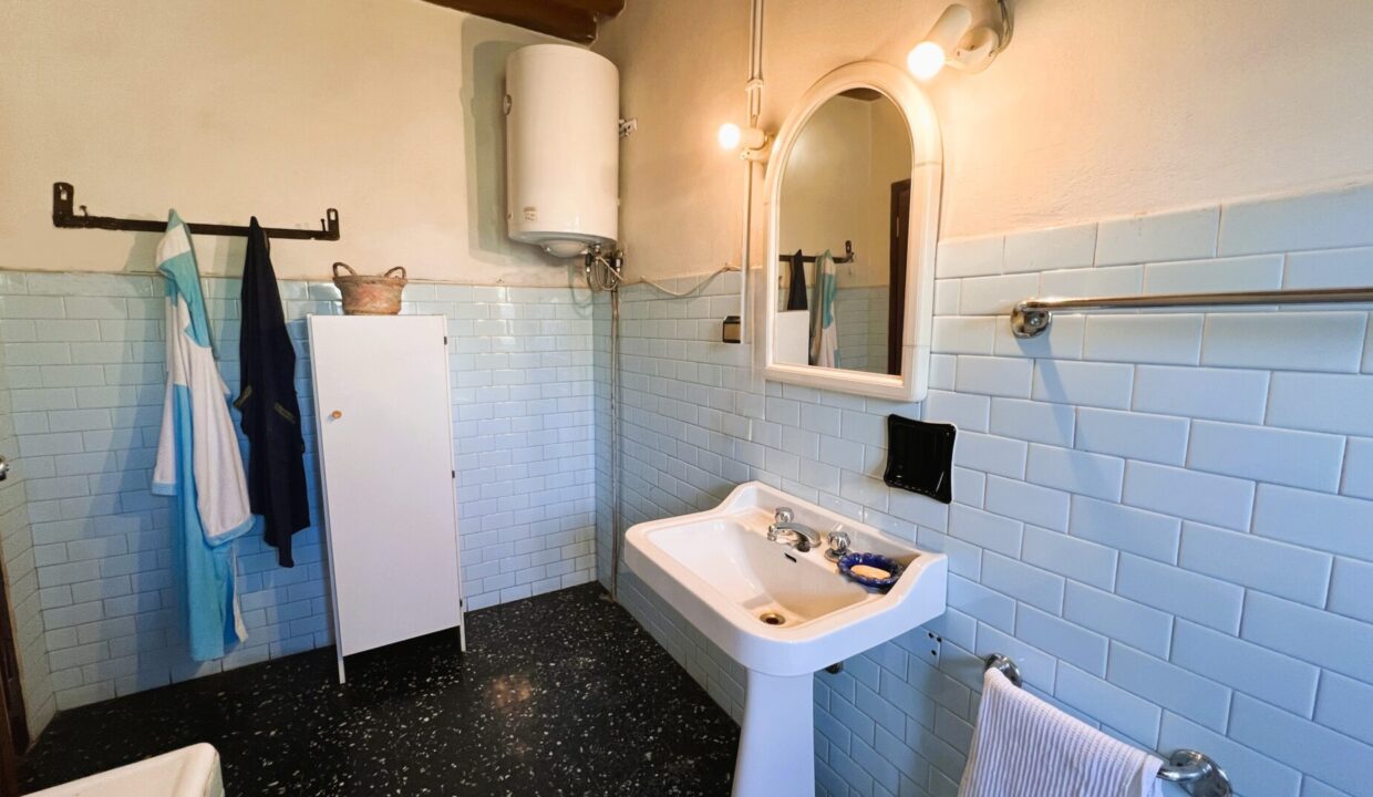 bagno casa indipendente con podere vicino a Colorno