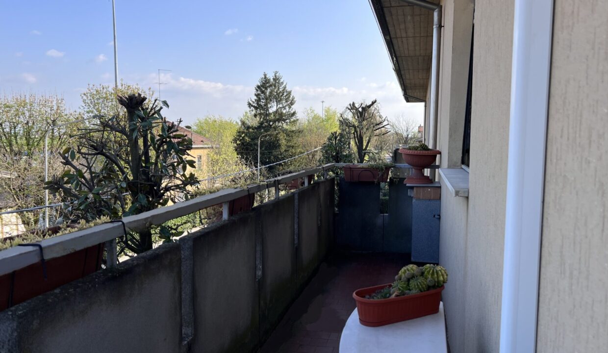 balcone trilocale San Polo