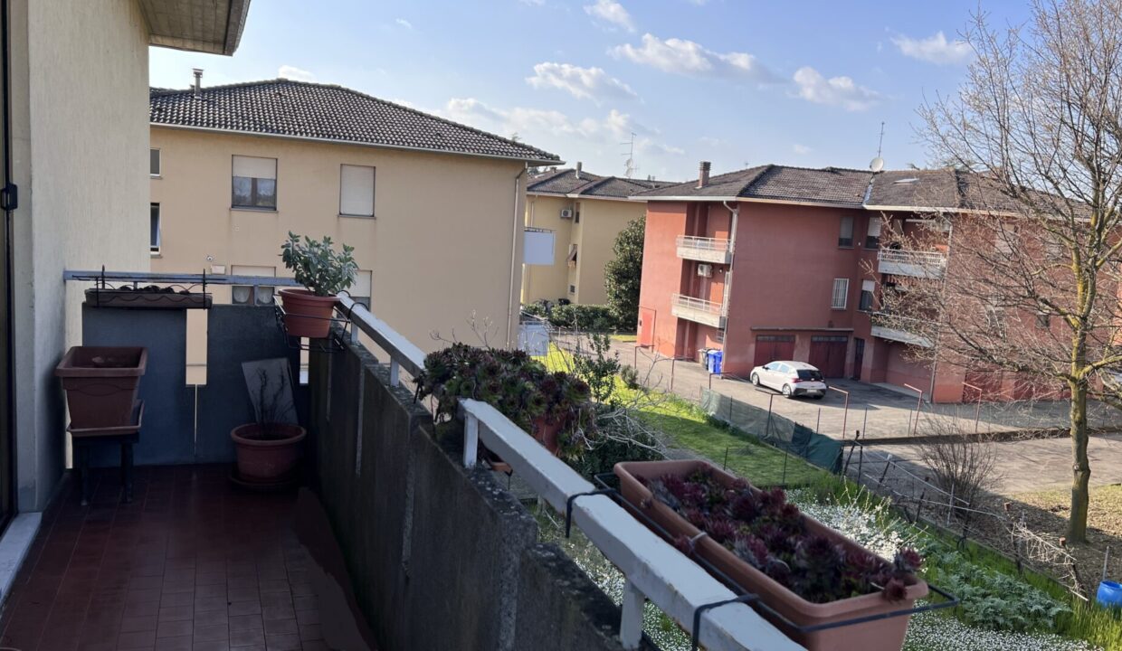 balcone trilocale San Polo