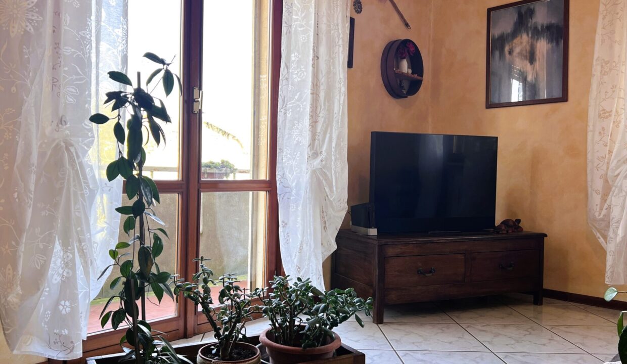soggiorno trilocale San Polo