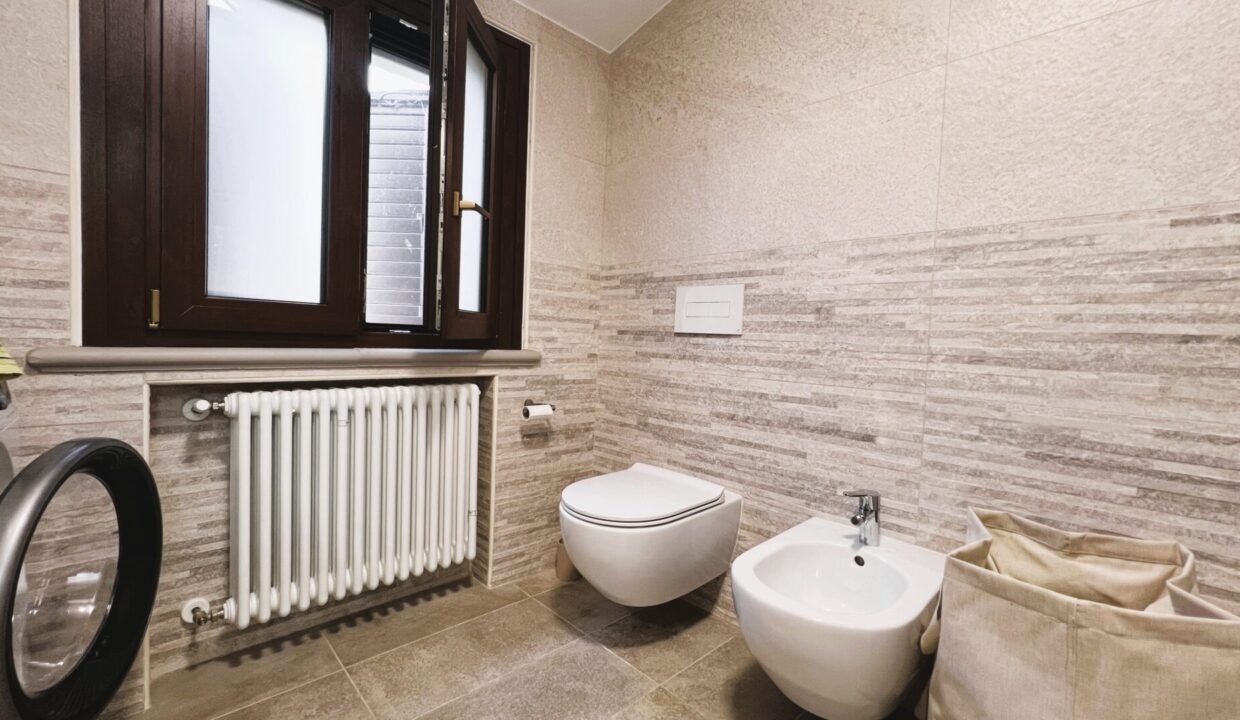 bagno 1 casa semindipendente Coltaro