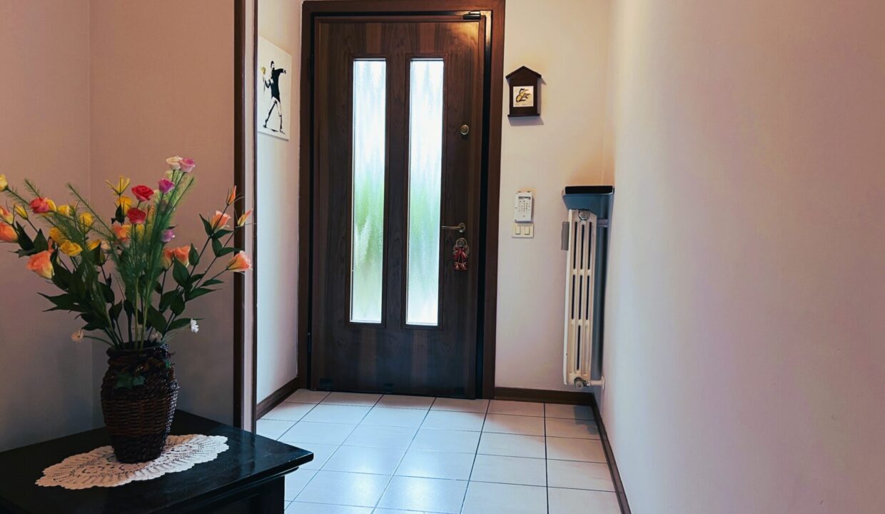 ingresso casa a schiera Colorno
