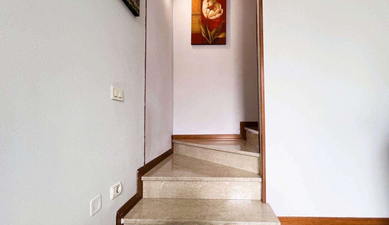 scala casa a schiera Colorno