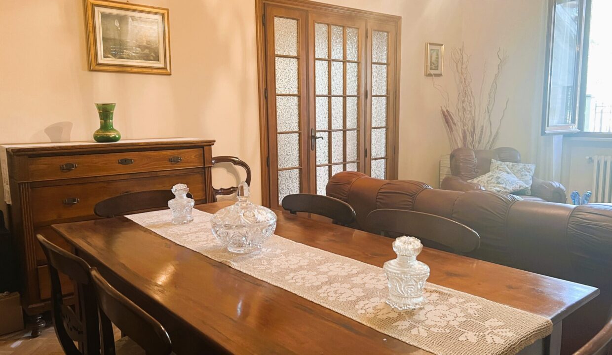 soggiorno p.t. casa indipendente Colorno