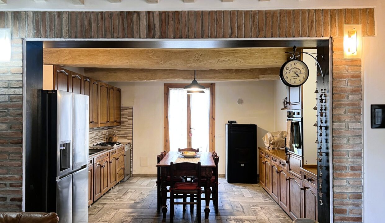 cucina casa in campagna Rivarolo