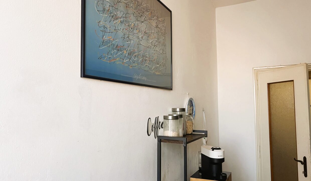 cucina appartamento con 3 camere Parma