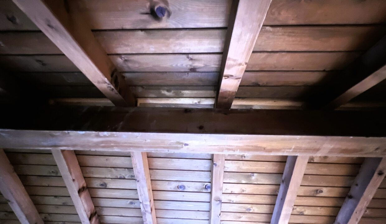 tetto casa da ristrutturare vicinanze Colorno