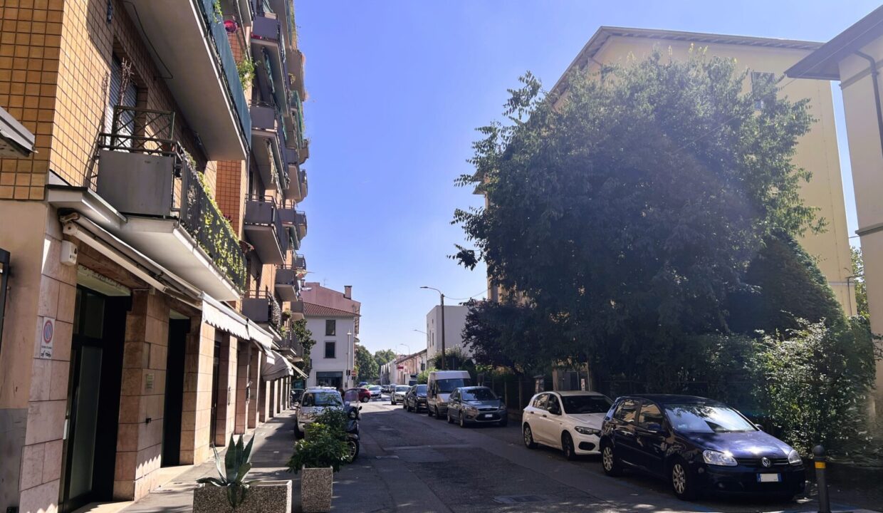 zona appartamento con 3 camere Parma