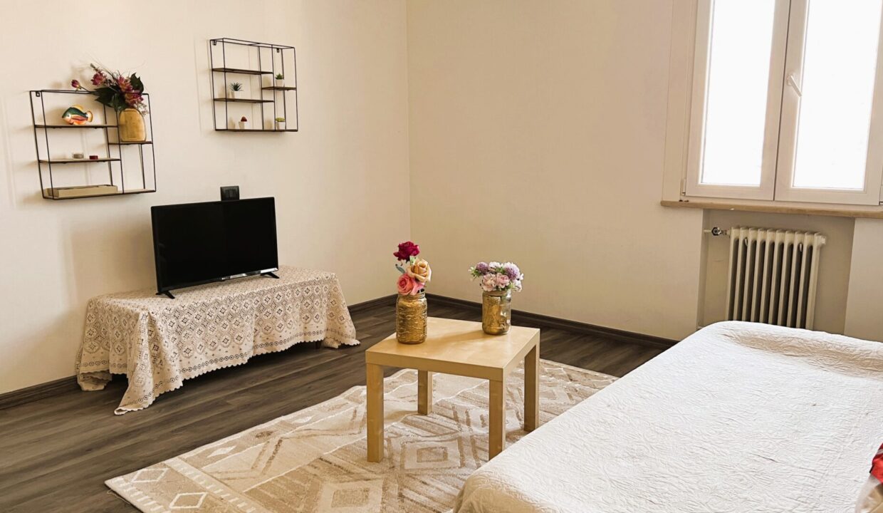 soggiorno appartamento ristrutturato vicinanze Casalmaggiore