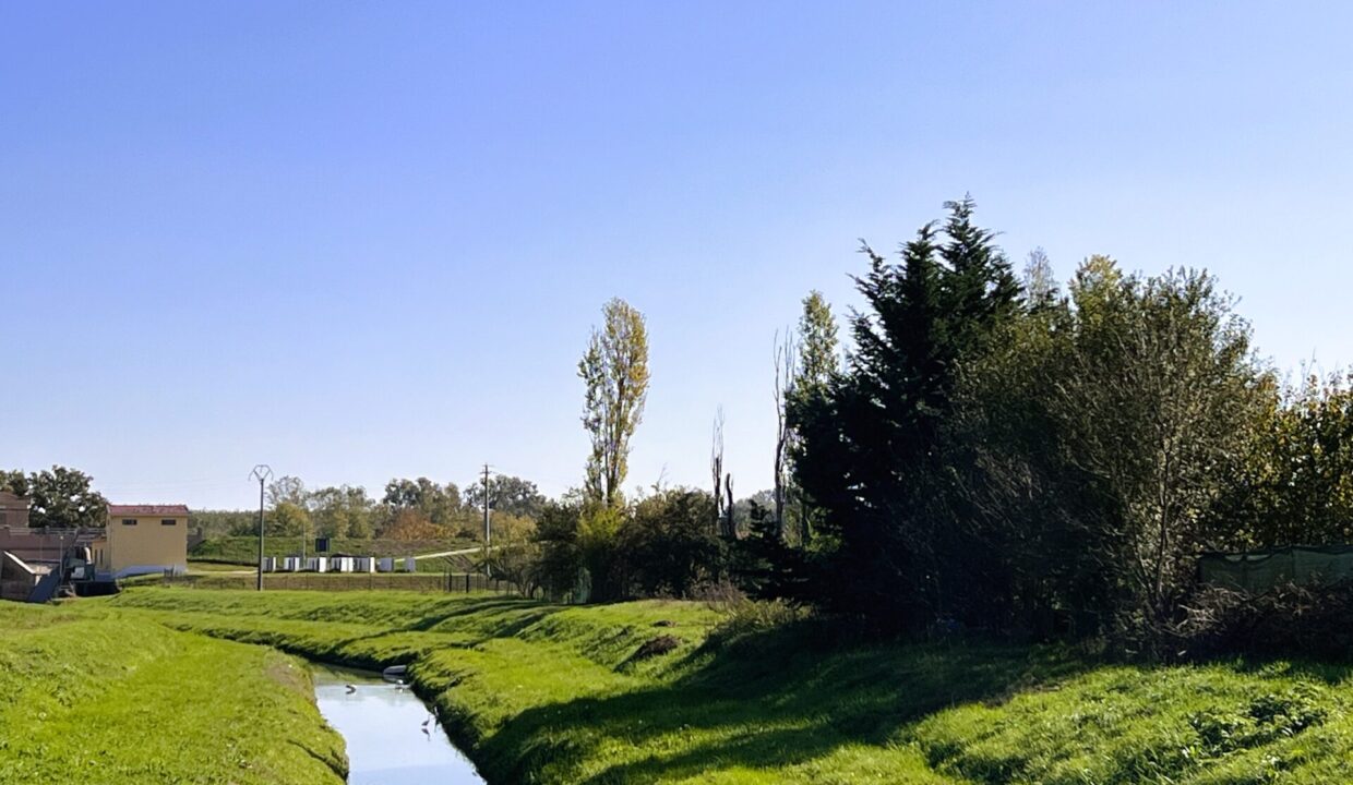 zona rustico da ristrutturare Coltaro