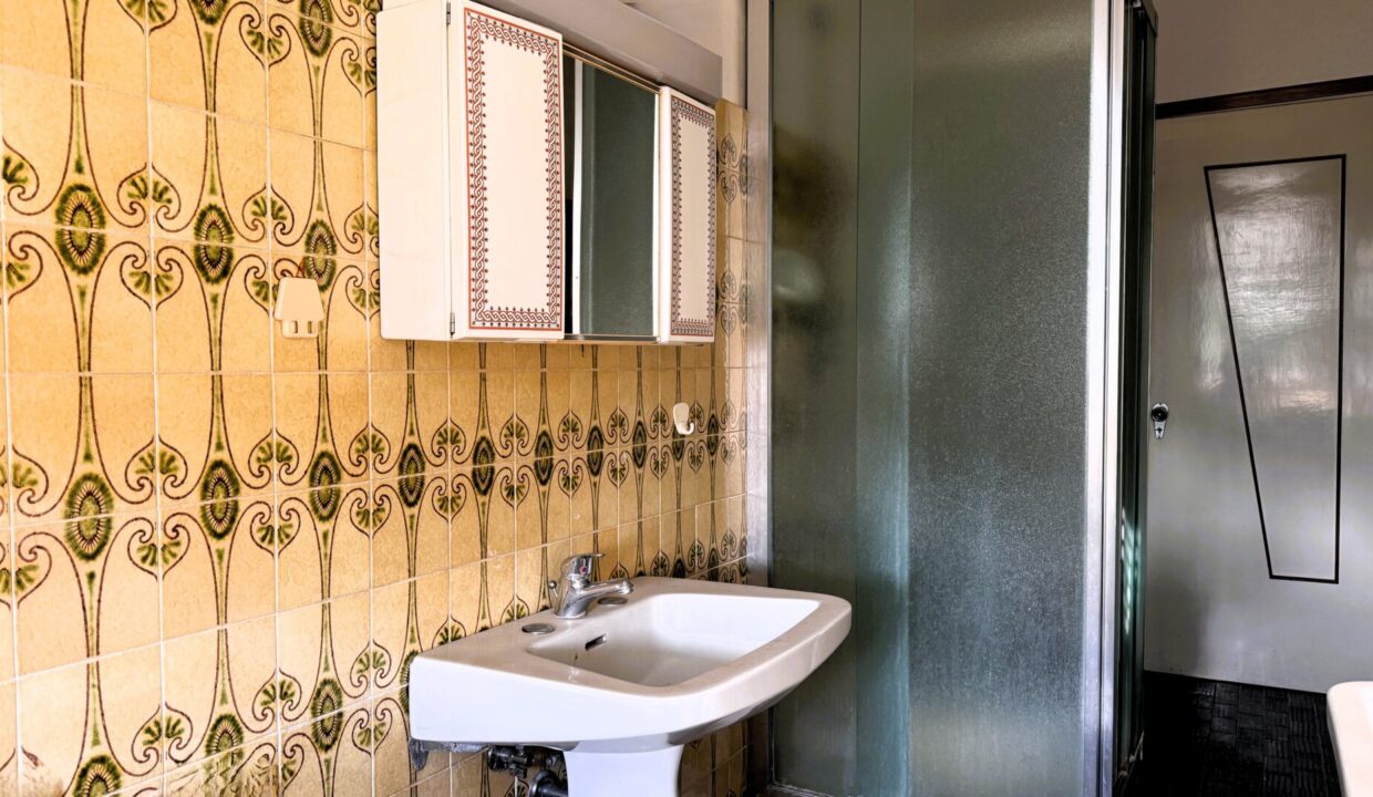 bagno 1°p. casa con giardino vicinanze Colorno