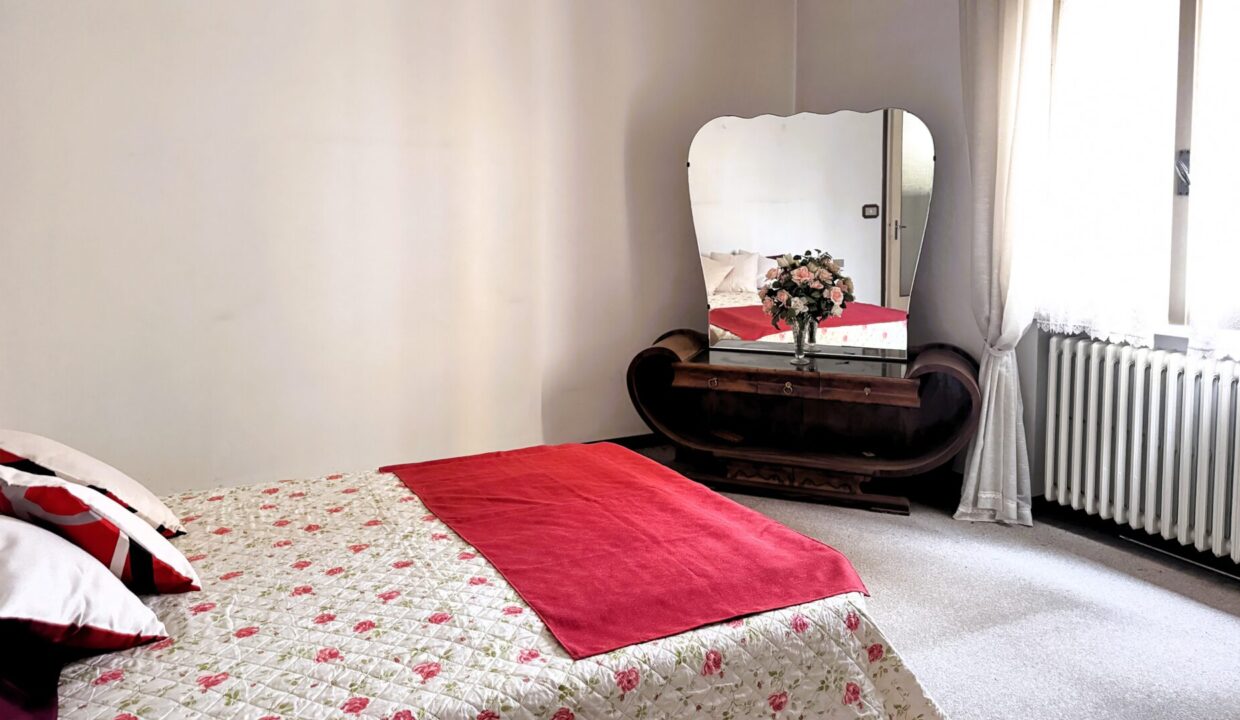 camera 1 appartamento zona via Venezia