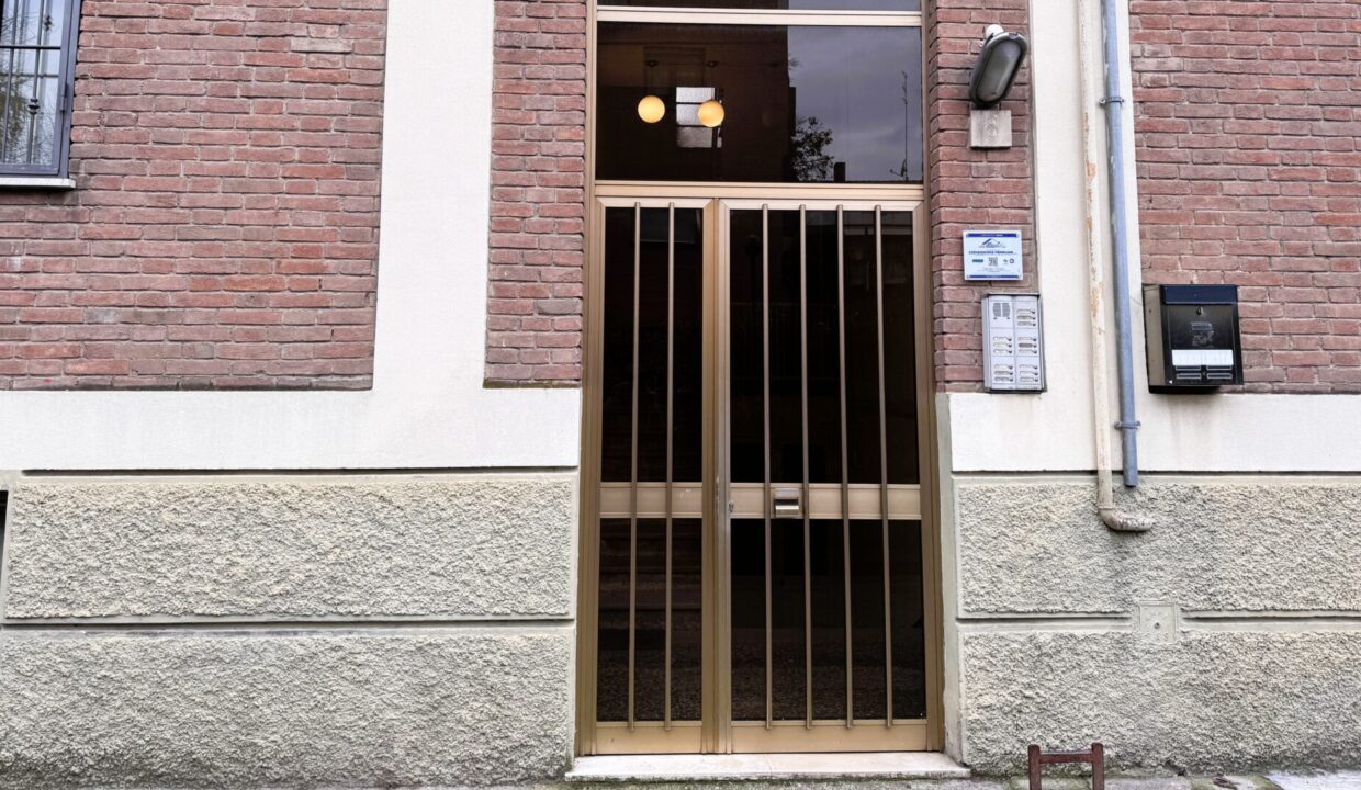 ingresso appartamento zona via Venezia