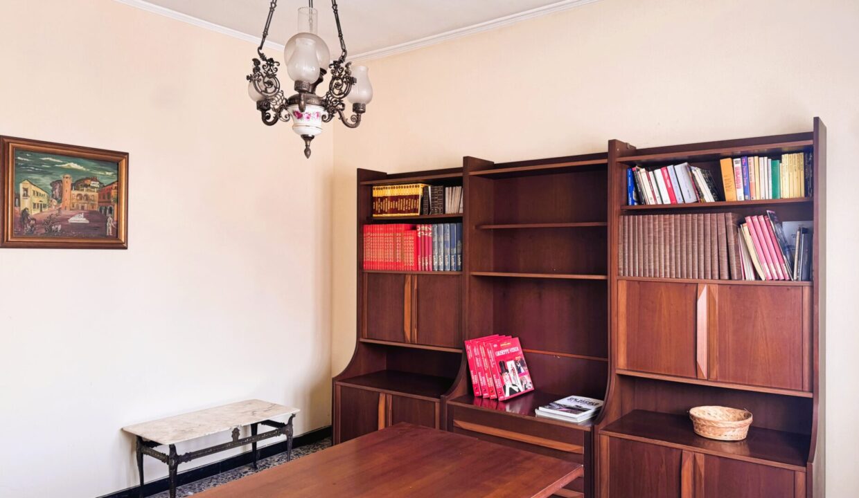 sala casa con giardino vicinanze Colorno