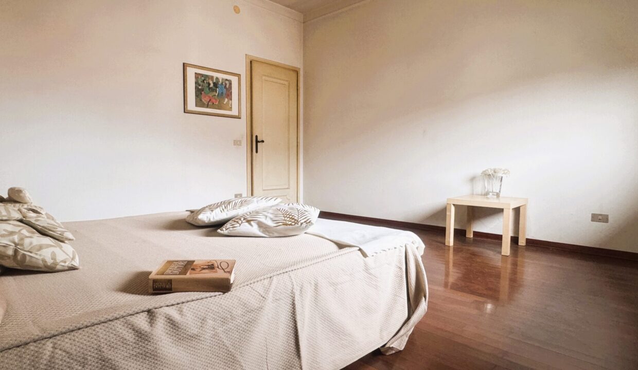 camera 1 appartamento con 3 camere Colorno