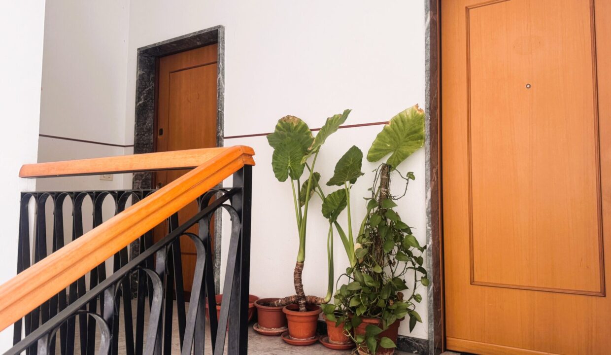 pianerottolo appartamento con 3 camere Colorno