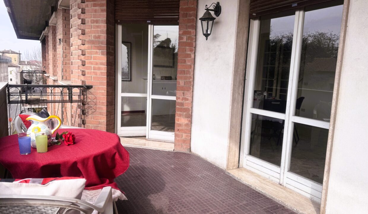 terrazzo appartamento con 3 camere Colorno