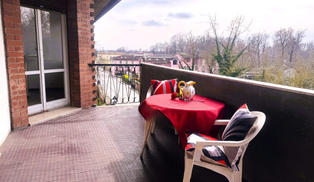 terrazzo appartamento con 3 camere Colorno