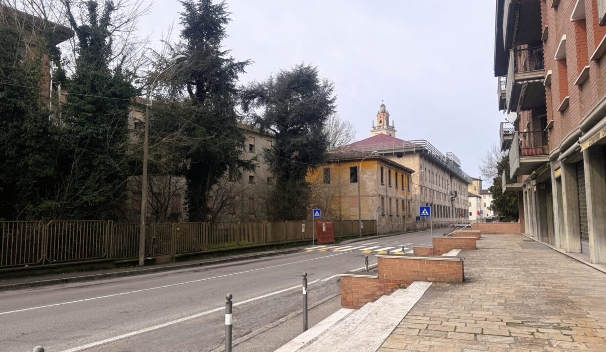 zona appartamento con 3 camere Colorno