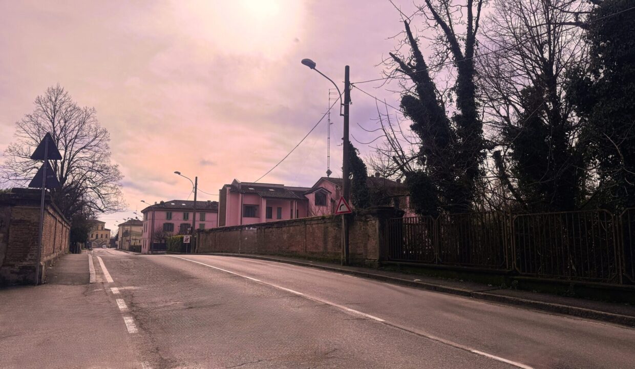 zona appartamento con 3 camere Colorno