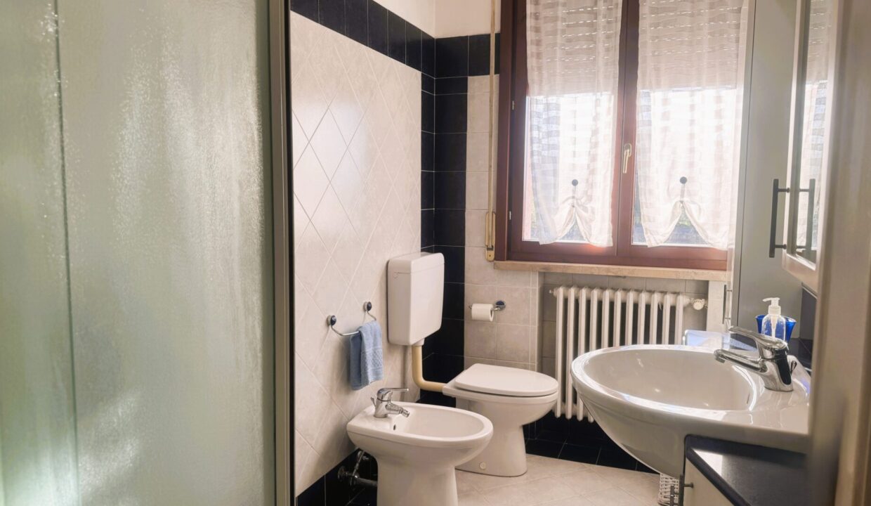 bagno 2 bifamiliare Sissa campagna