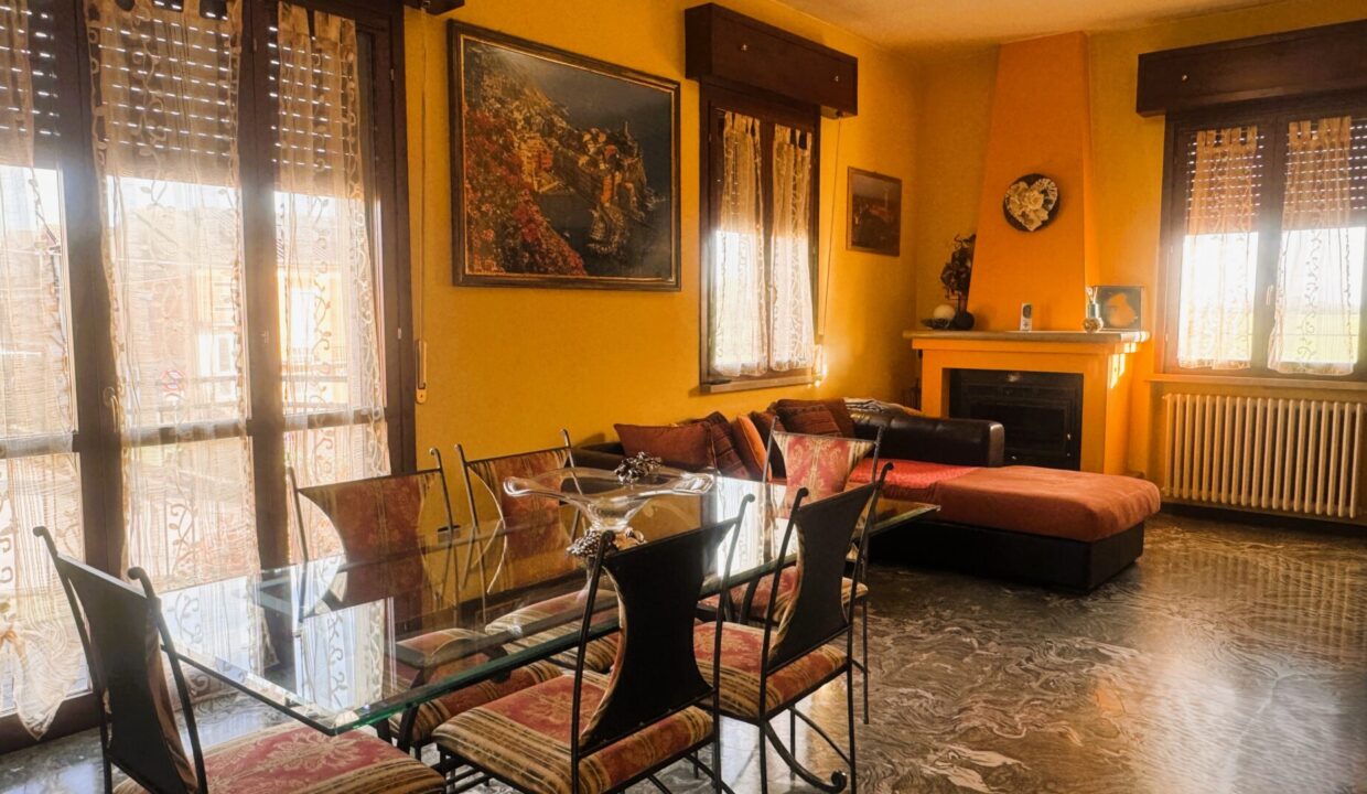 soggiorno bifamiliare Sissa campagna