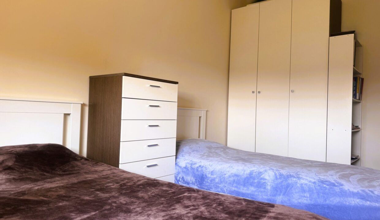 camera 2 appartamento con 3 camere Colorno