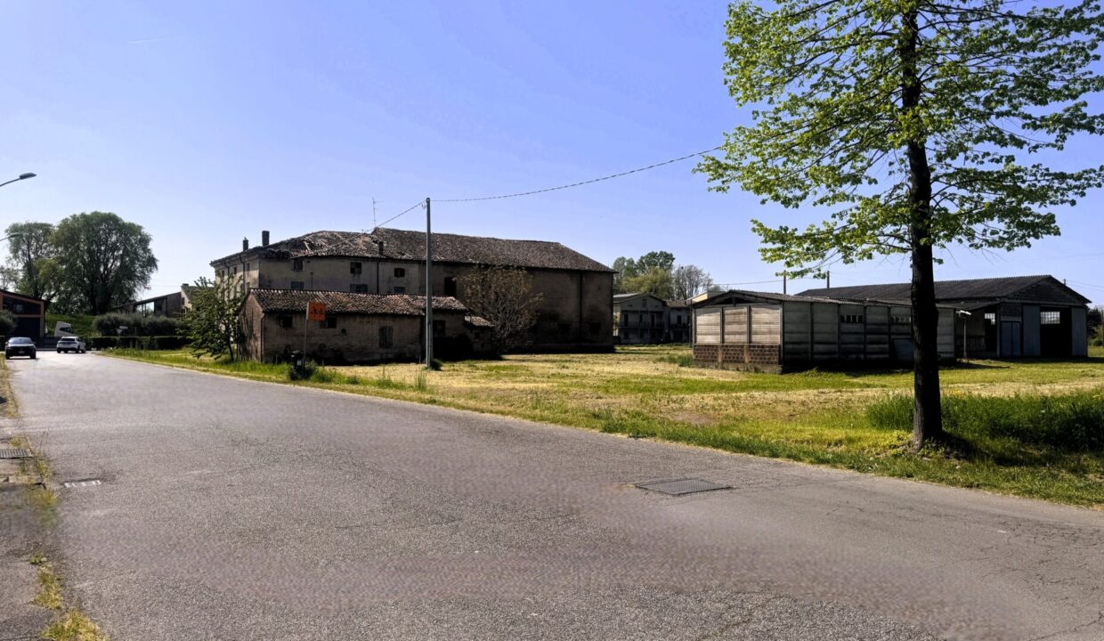 zona appartamento con 3 camere Colorno