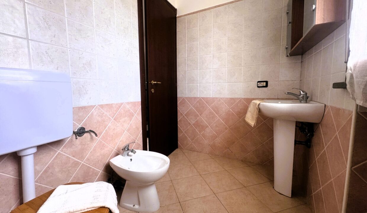 bagno appartamento con giardino Colorno