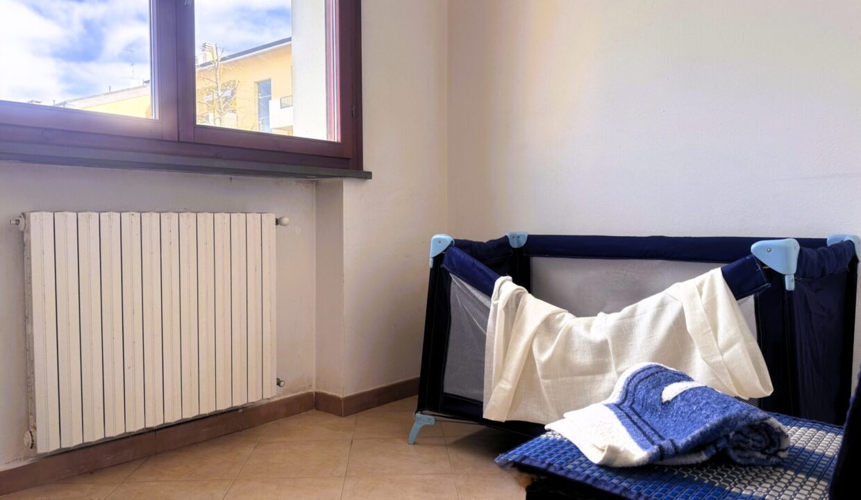 cabina armadi appartamento con giardino Colorno