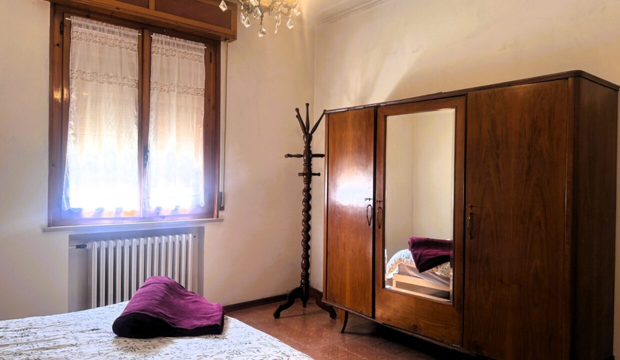 camera 2 villetta indipendente con giardino Colorno