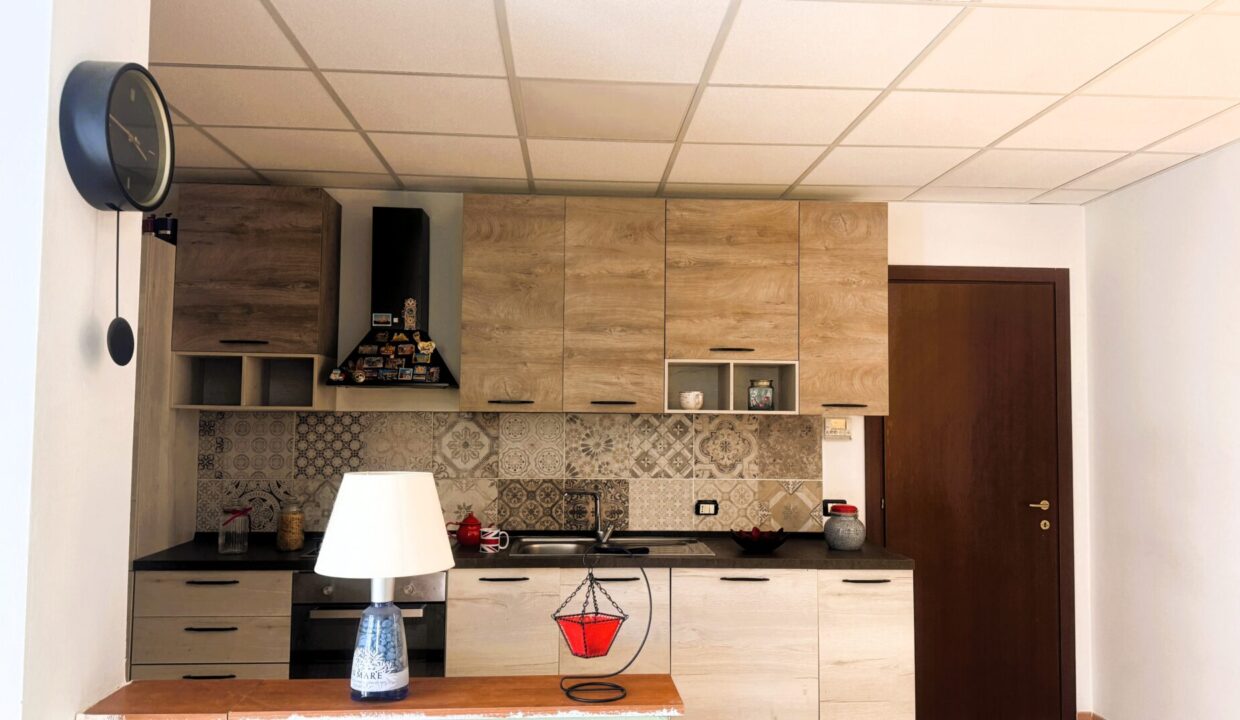 cucina appartamento con giardino Colorno