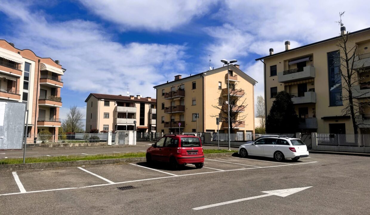 zona appartamento con giardino Colorno