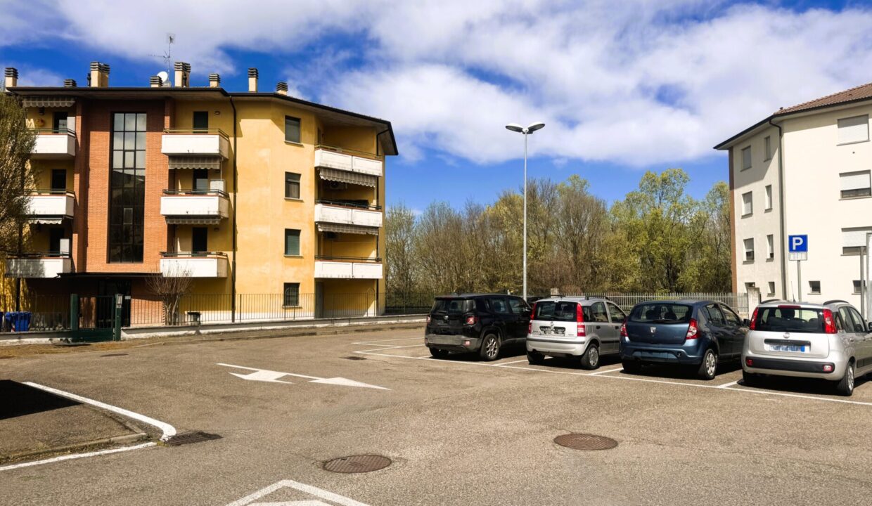 zona appartamento con giardino Colorno