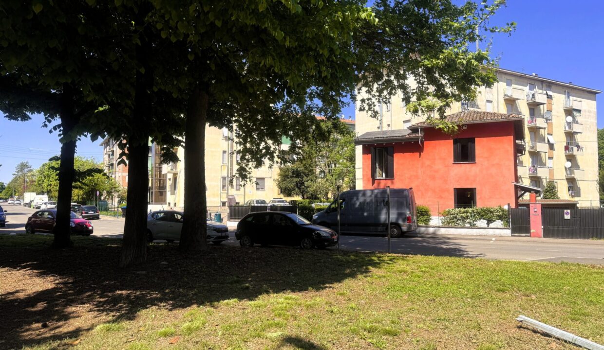 zona appartamento in trifamiliare Parma zona Montanara