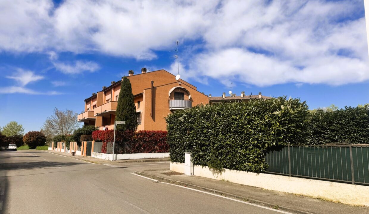 zona appartamento con giardino Colorno