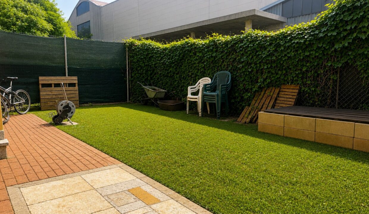 giardino appartamento con giardino Mezzano Inferiore
